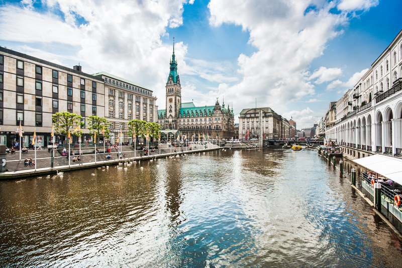 Hamburg ITS World Congress pandemic © minnystock | Dreamstime.com