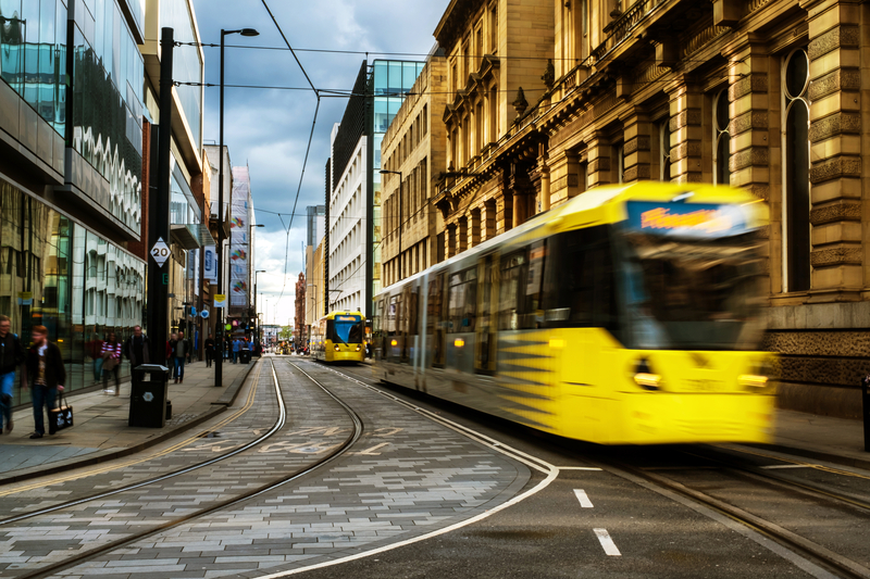 Public transport climate crisis decarbonise cities electric vehicles © Madrugadaverde | Dreamstime.com