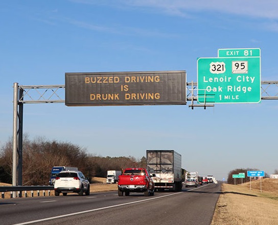 variable message signs buzzed driving traveller safety Hazzard (image: Daktronics)