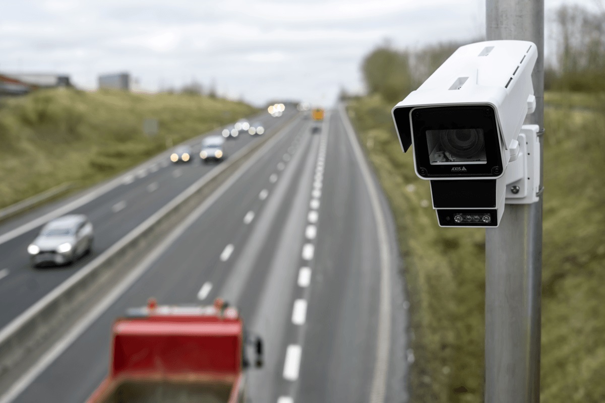 Axis Q1656-DLE Radar Fusion Camera transportation authorities can enhance traffic safety congestion overall network efficiency