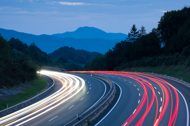 Kapsch roadside units data exchange infrastructure (© I�aki Polo | Dreamstime.com)