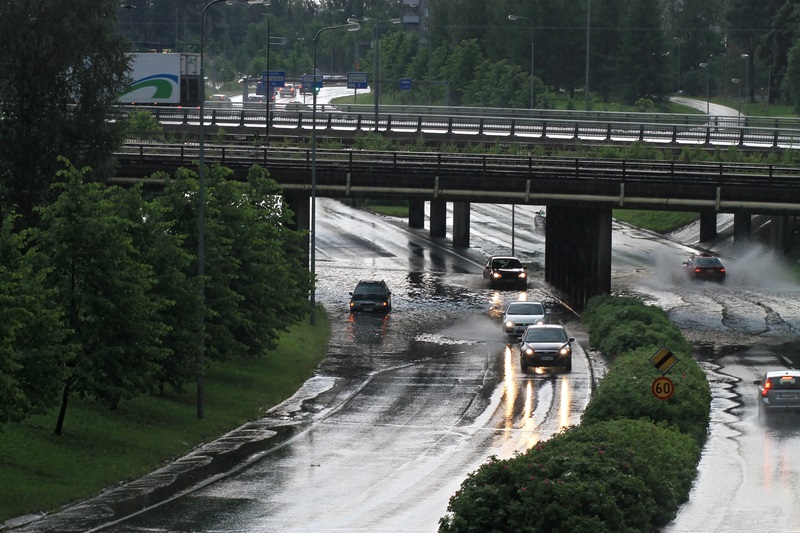 Flood road