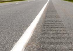 Australia rumble strips will make a ‘rumble’ sound when a driver moves out of the lane (© Madscica | Dreamstime.com)