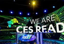 Behind the scenes of the CES 2021 anchor desk © CES 2021