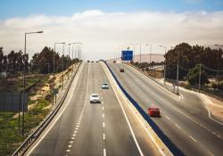 Remote deployment Chile motorway © Wastesoul | Dreamstime.com