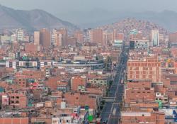 Lima Paddington marmalade traffic management © Kirill Neiezhmakov | Dreamstime.com