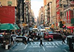 Intersection traffic signals  NYC