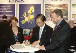 ITS UK Japan MoU signing