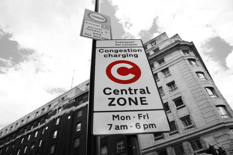 Congestion charging zone © Anizza | Dreamstime.com