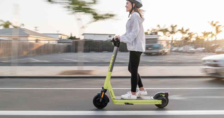 MaaS scooters electrification decarbonisation Germany (image: Superpedestrian)