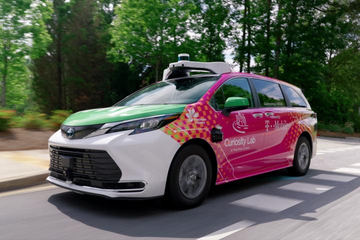 On-demand ride-share Peachtree Corners (image: May Mobility)