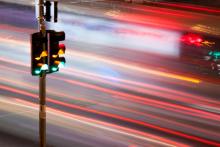 Dallas may use CV tech that allows traffic signal controllers to communicate with vehicles (© Comzeal | Dreamstime.com)