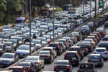 Congestion traffic productivity © Alf Ribeiro | Dreamstime.com