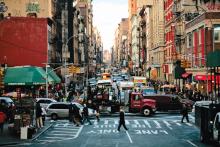 Intersection traffic signals  NYC