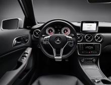 Mercedes-Benz  web 